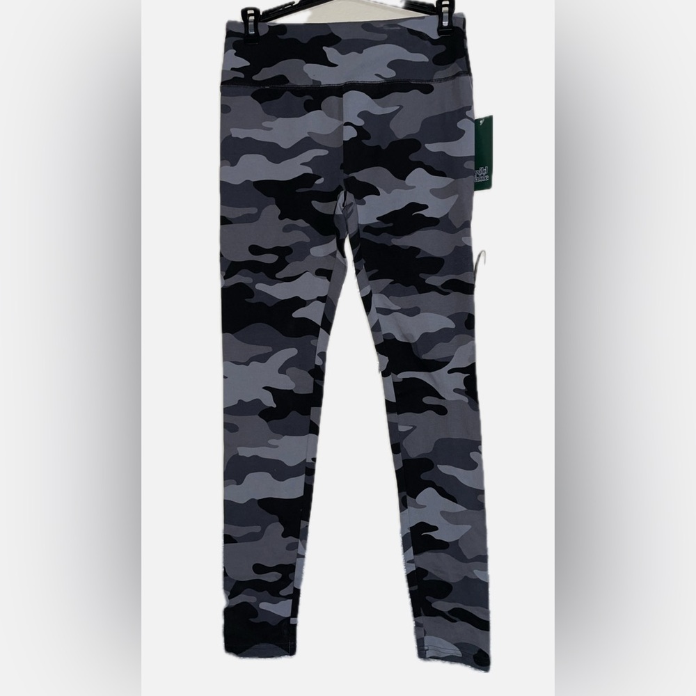 Wild Fable Camo Leggings- NWT